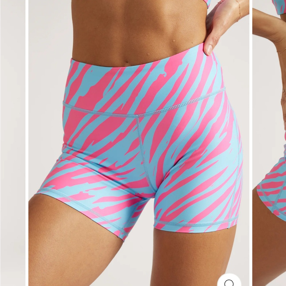 VOXY Cyan Zebra Shorts 5”